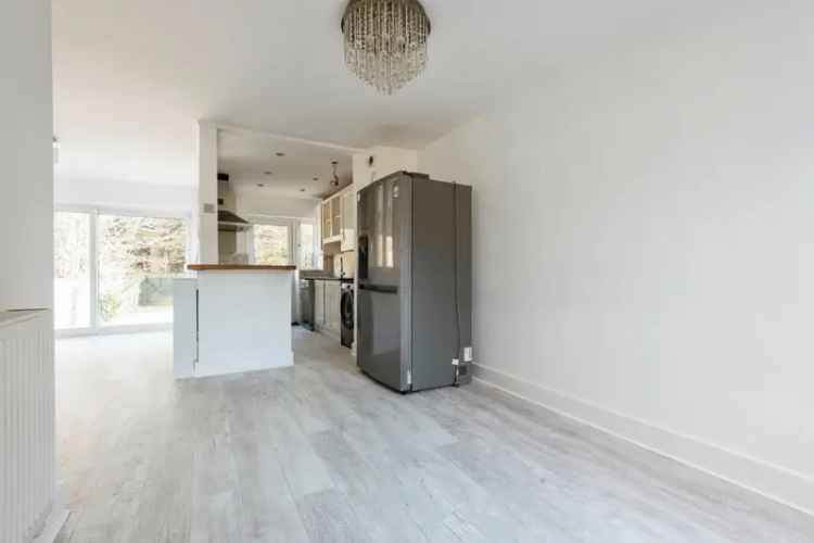 4 Bedroom Family Home in Stevenage - No Onward Chain