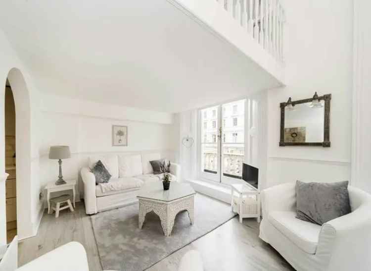 Refurbished Flat near Hyde Park with Mezzanine Bedroom and Balcony