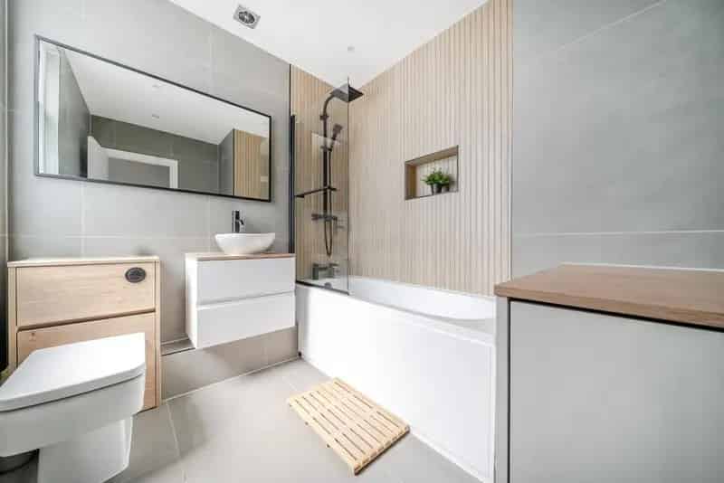 Two Bedroom Flat Tooting Broadway Earlsfield No Onward Chain