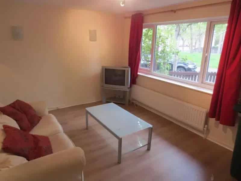 1 bed flat for sale