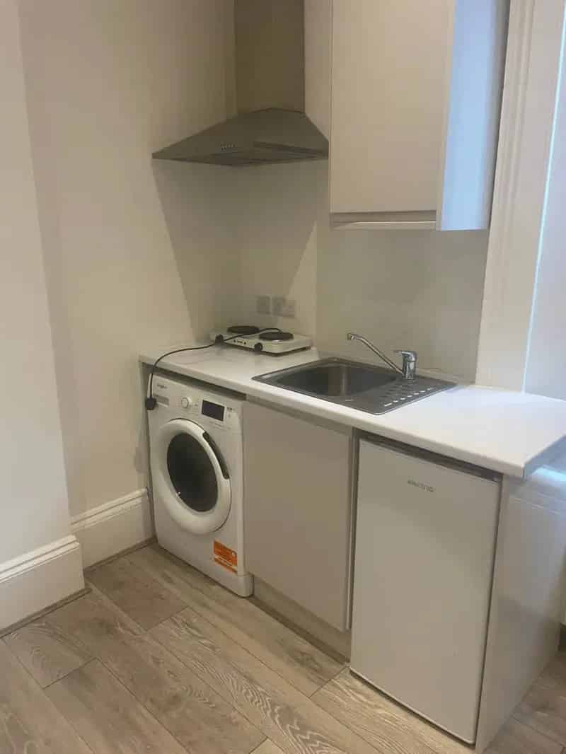 0 Bedroom Flat House to Rent in Acton