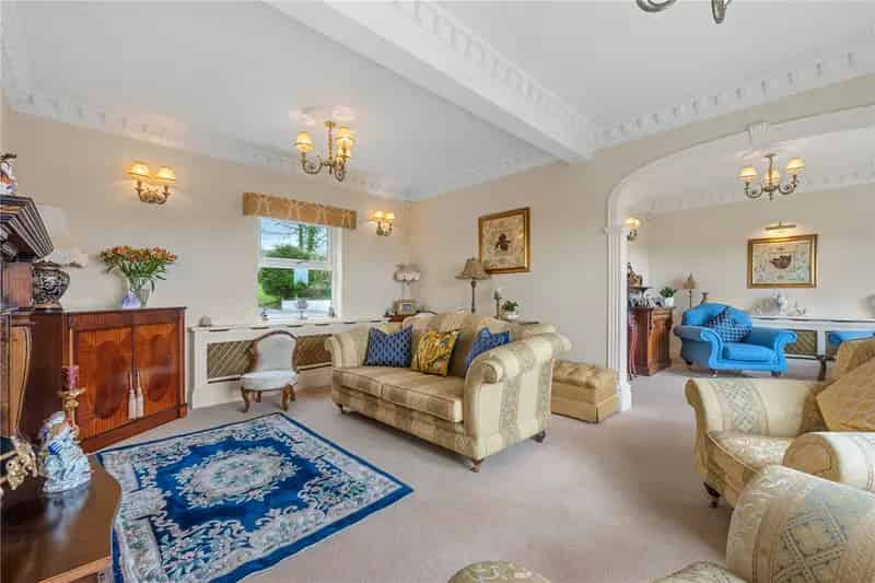 5 Bedroom Detached House Waddington Stunning Views Large Garden