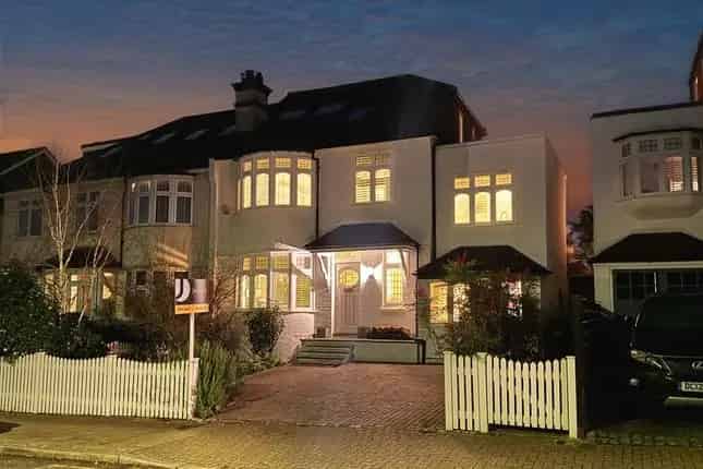 Family Home for Sale in Abbotswood Road Streatham SW16 Near Tooting Bec Common