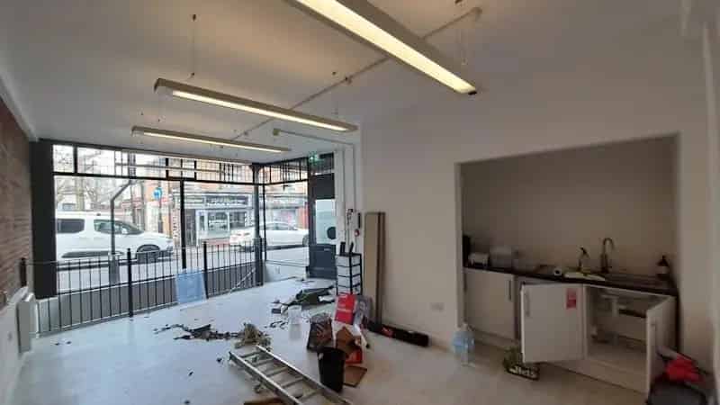 Shop Unit for Sale in Town Centre