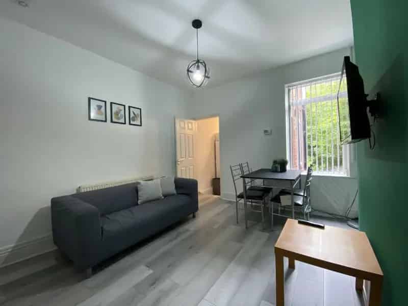 3 Bedroom House Share Academic Year 2025-26 Bills Included