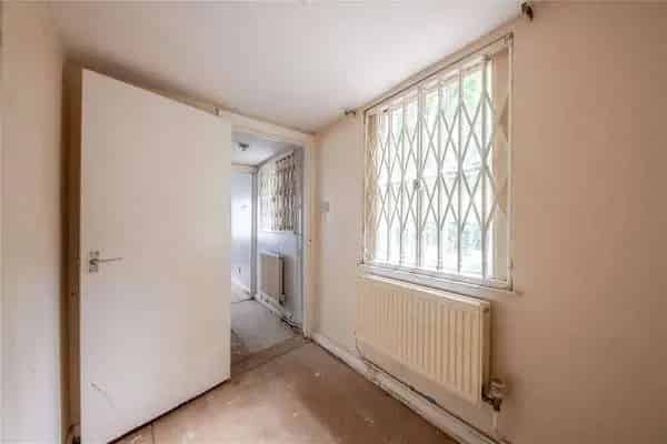 Hornton Place, London, W8 4LZ | Property for sale | Savills