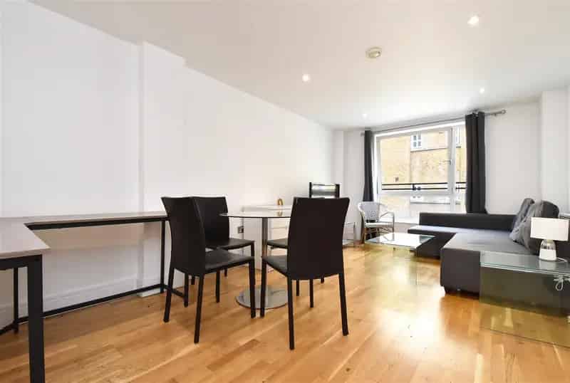 2 Bedroom Apartment near Bethnal Green Shoreditch