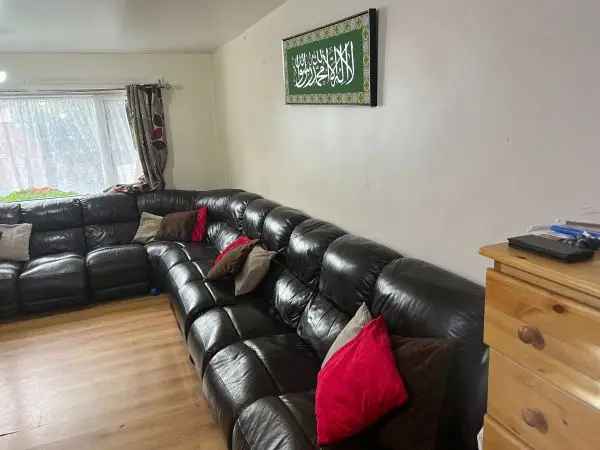 House For Rent in Birmingham, England