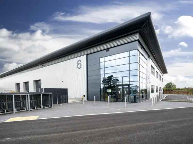 High Spec Warehouse Industrial Unit for Lease in Midlands