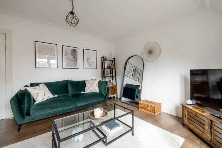 2 Bedroom Flat for Sale in Slateford Edinburgh