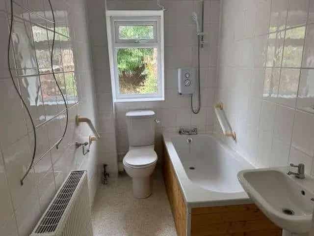 3 Bed Detached Bungalow for Sale in Fairford Cotswolds