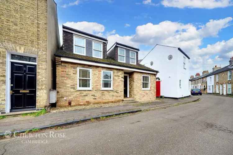 3 Bedroom Detached House For Sale