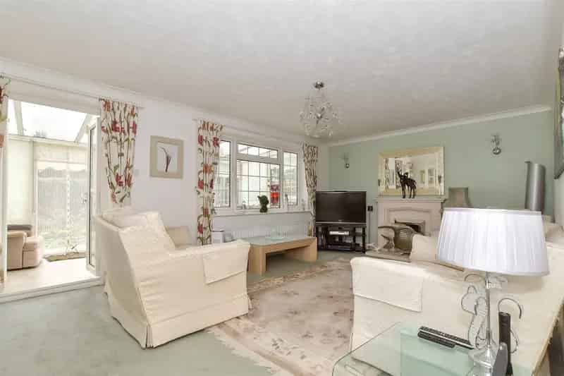 4 Bedroom Detached House for Sale in North Weald