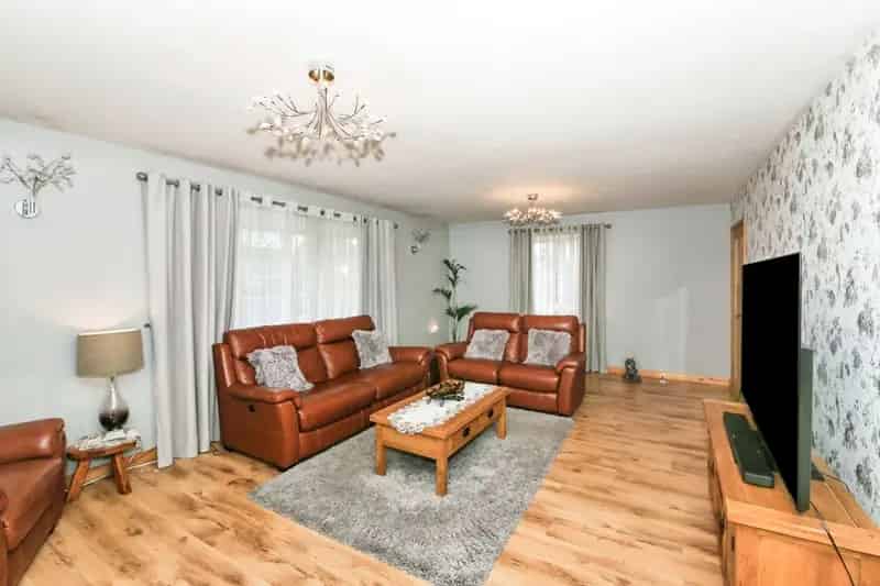 Stunning Five Bedroom Detached House in Guyhirn
