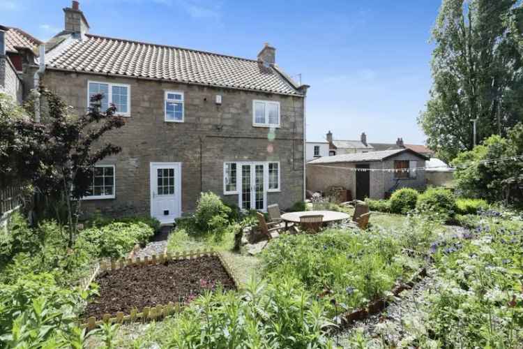 3 Bedroom Semi-Detached House in Carlton-in-Lindrick