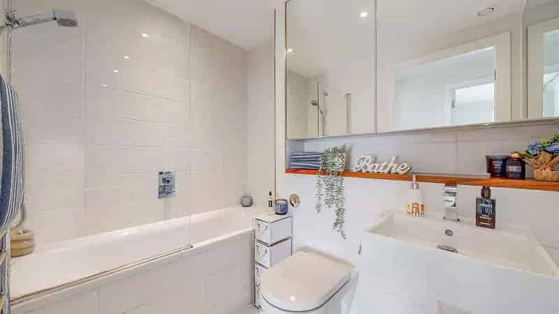 1 Bed Flat for Sale Glasgow Riverside