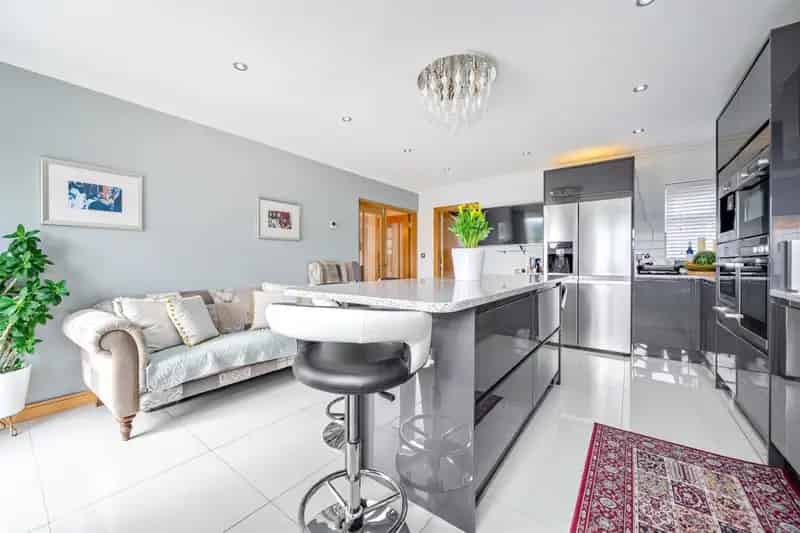 3 Bed Detached Bungalow Golf Course Views Enfield