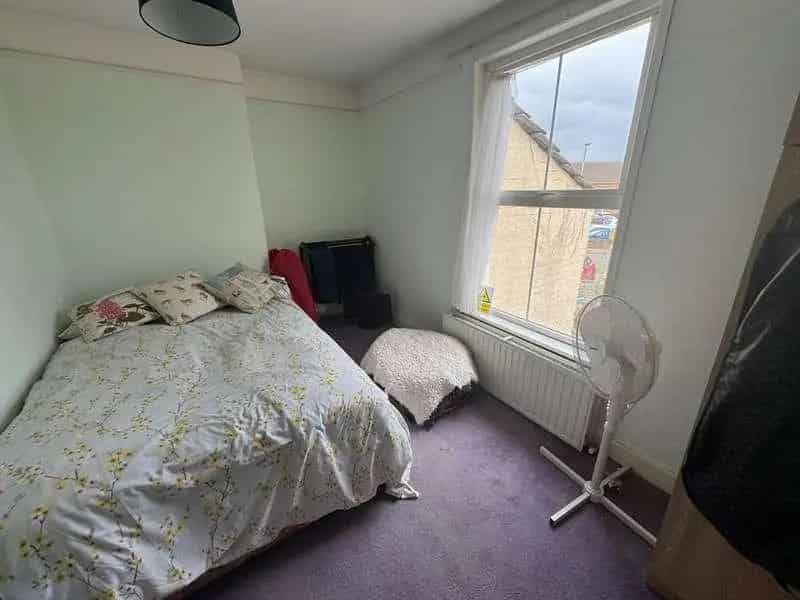 2 Bed House for Sale Taunton