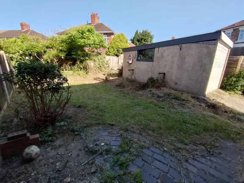 2 Bedroom Semi Detached House To Rent
