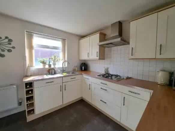4 bedroom Detached House for sale, Oldbury, West Midlands, B68