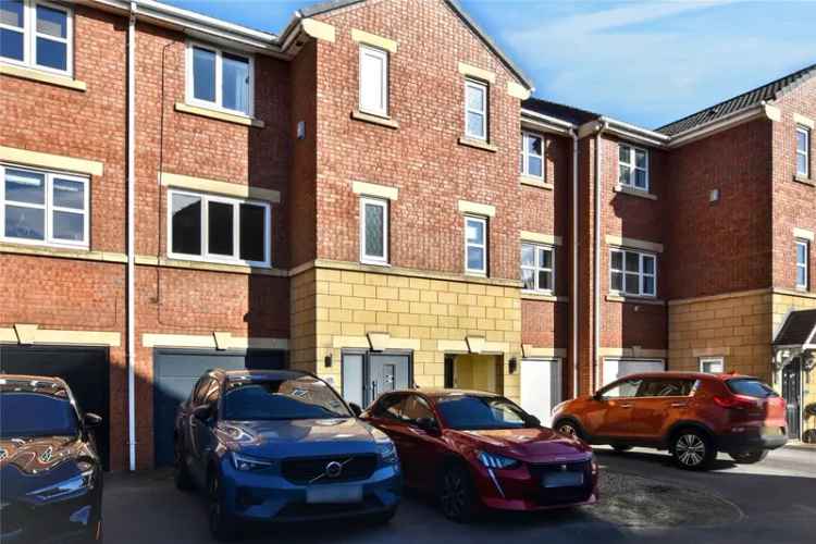 Three-Storey Townhouse with Three Bedrooms and Landscaped Garden