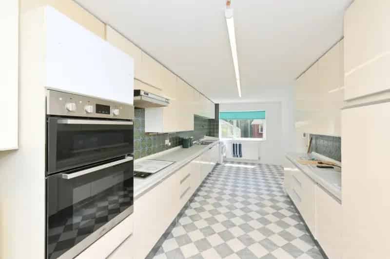 Four Bedroom Detached House in Riversmead