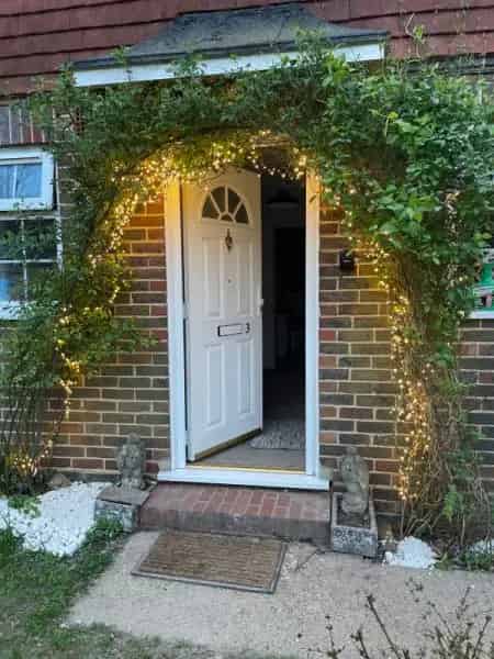 1-Bed Maisonette with Large Garden - Ideal for Downsizers or Small Families