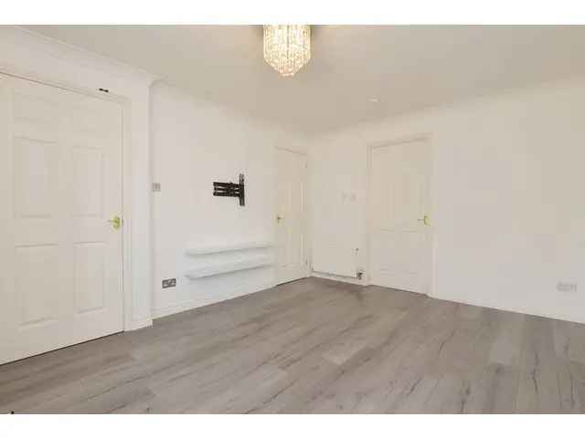 3 bedroom end-terraced house for sale