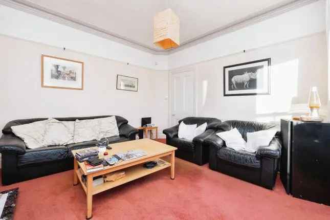 4 Bedroom Terraced House for Sale in Bristol