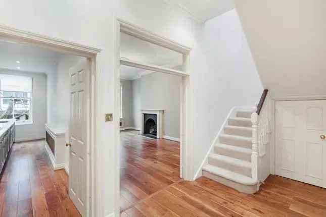 Flat for sale in Upper Brook Street, Mayfair, London W1K, United Kingdom