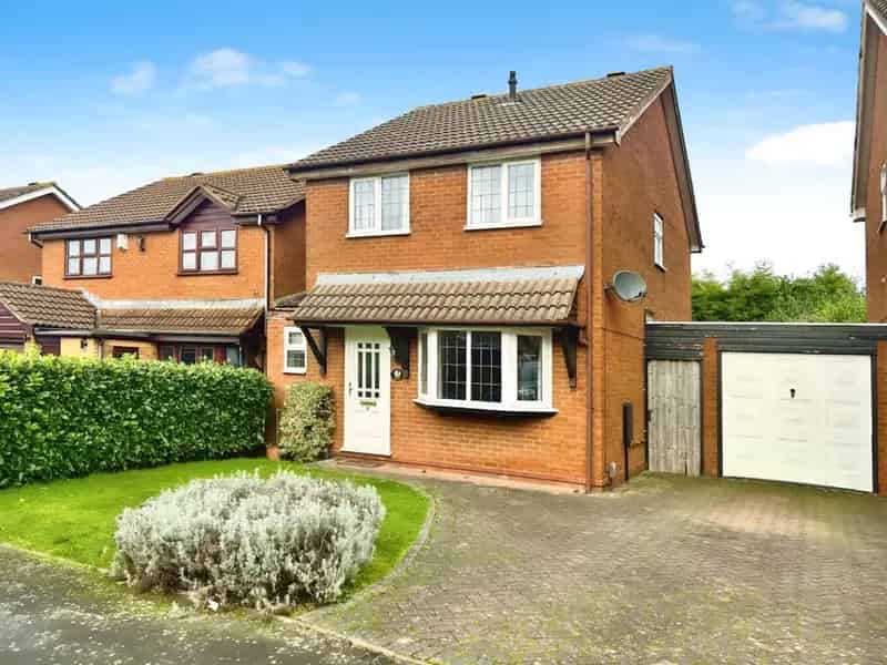 3 bedroom House
 To Let