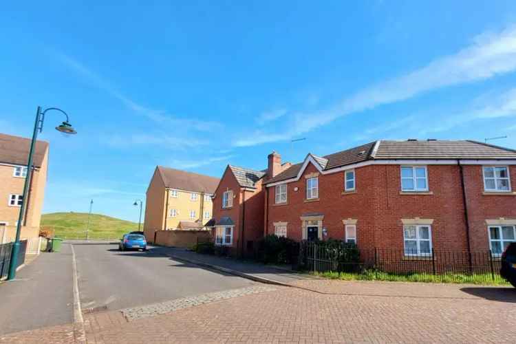 3 Bed House with Garage and En-Suites