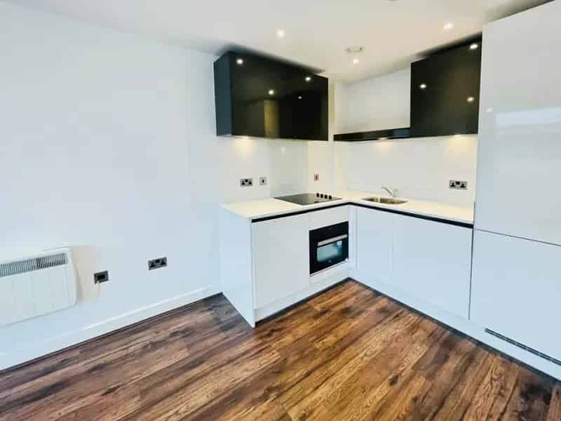 1 Bedroom Flat To Rent Available September 27 2025