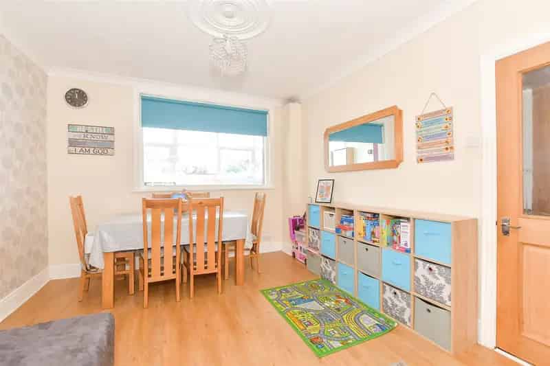 3 Bedroom Terraced House for Sale in Baffins Portsmouth