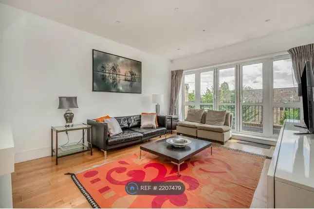 Terraced house to rent in Cottenham Park Road, Wimbledon SW20