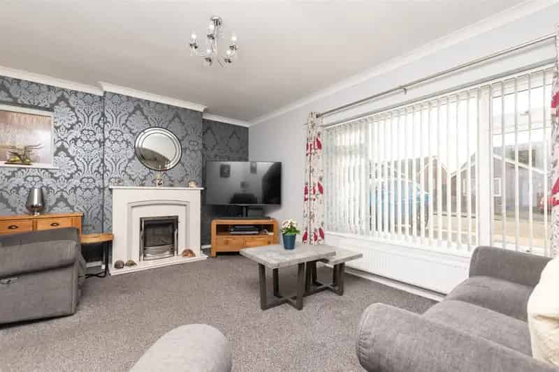 3 Bedroom Chalet Bungalow for Sale