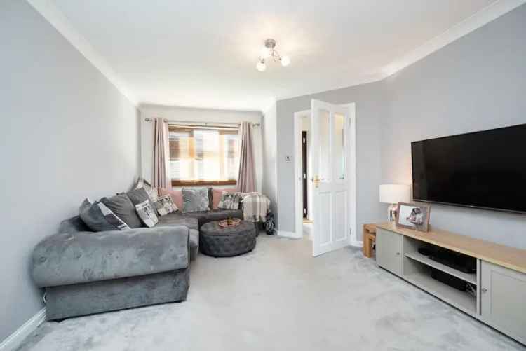 Spacious 3-Bedroom House in Westhill with Countryside Views