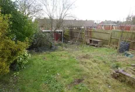 2 Bed Semi-Detached House for Rent