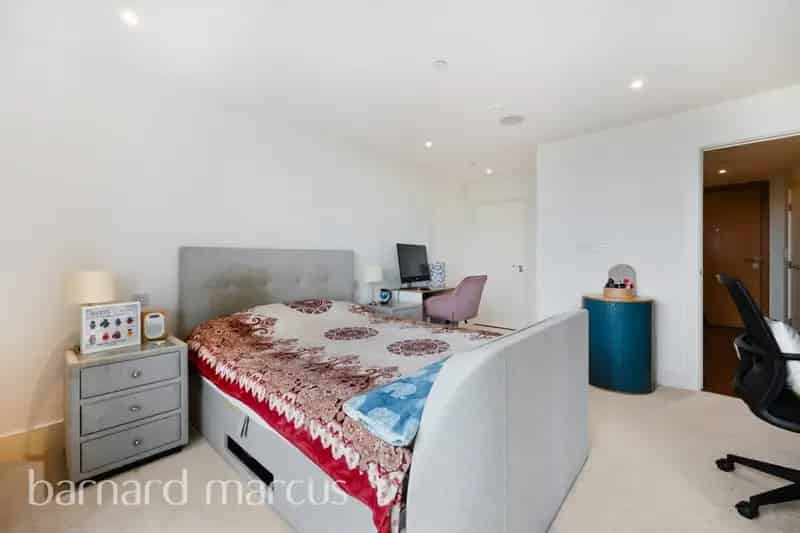 2 Double Bedroom Apartment in Award Winning Development