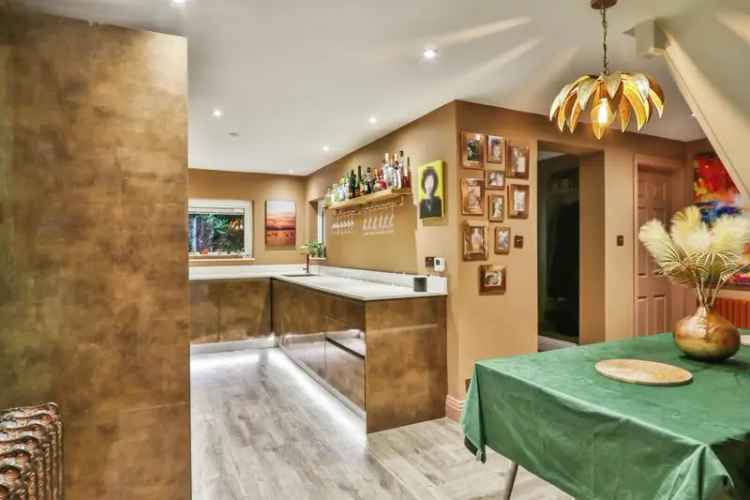 2 Bedroom Townhouse for Sale Branksome Wood
