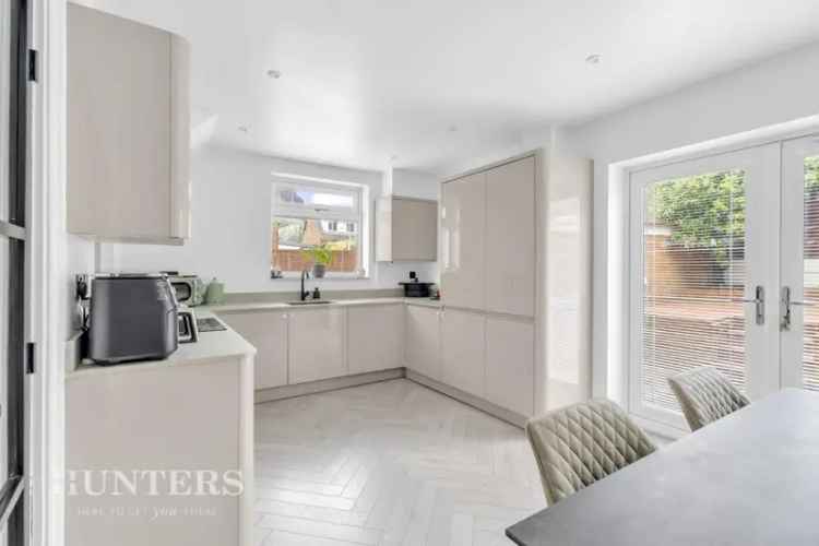 3 Bedroom House For Sale Smithy Bridge