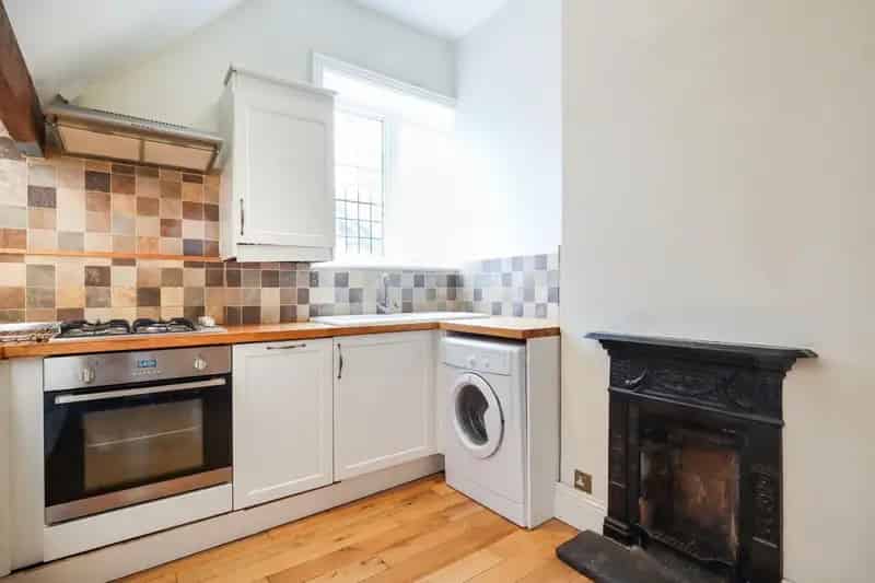 2 Bedroom Flat For Sale No Onward Chain