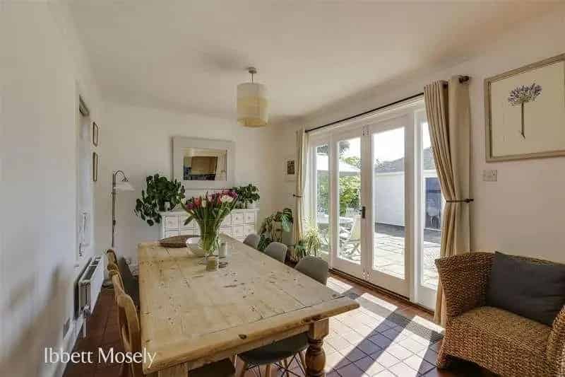 3 Bed Semi-Detached House for Sale Crockham Hill