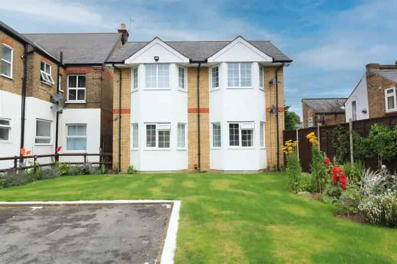 1 Bedroom Flat to Rent