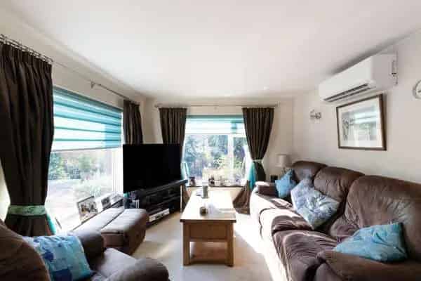 Spacious 4-Bed Detached Family Home Charlton Kings