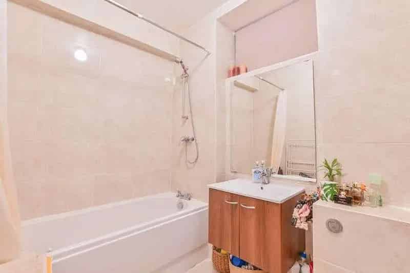 1 Bed Flat for Sale in Queensway, London