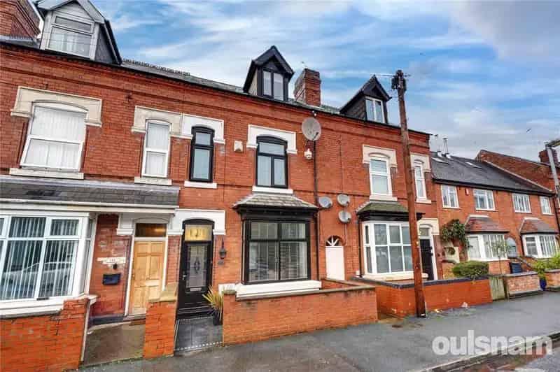 4 Bedroom Terraced House for Sale