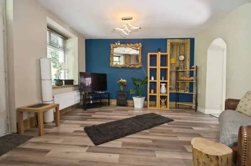 3 bedroom terraced house