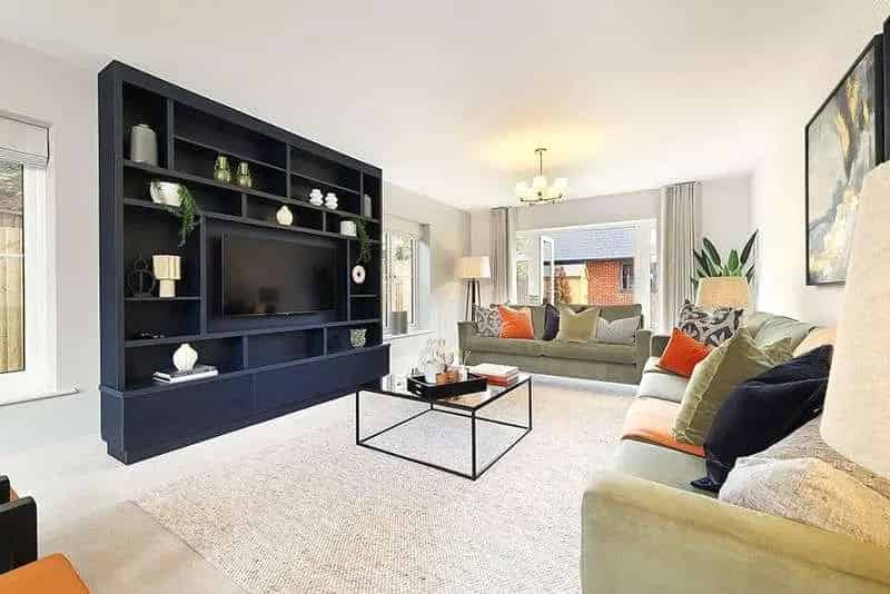 4 Bed Detached House For Sale