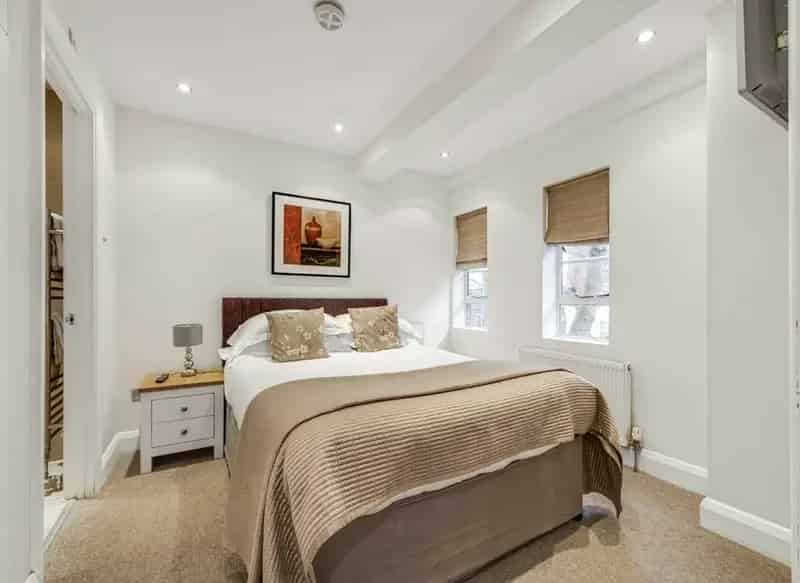 One Bedroom Apartment with Share of Freehold and Lift Access